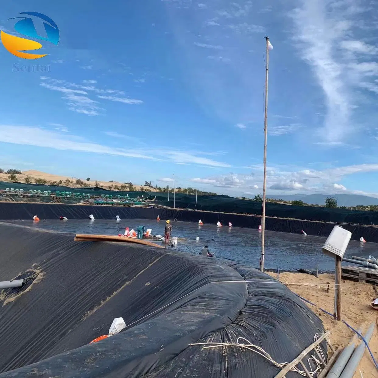 1mm 1.5mm Black HDPE Geomembrane Anti-Seepage Liner for Regulating Pool of Landfill Tailings Pond Artificial Lake and River Embankment Slope Protection