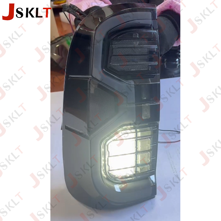 Hilux Vigo 2004-2015 Pickup GT Taillight