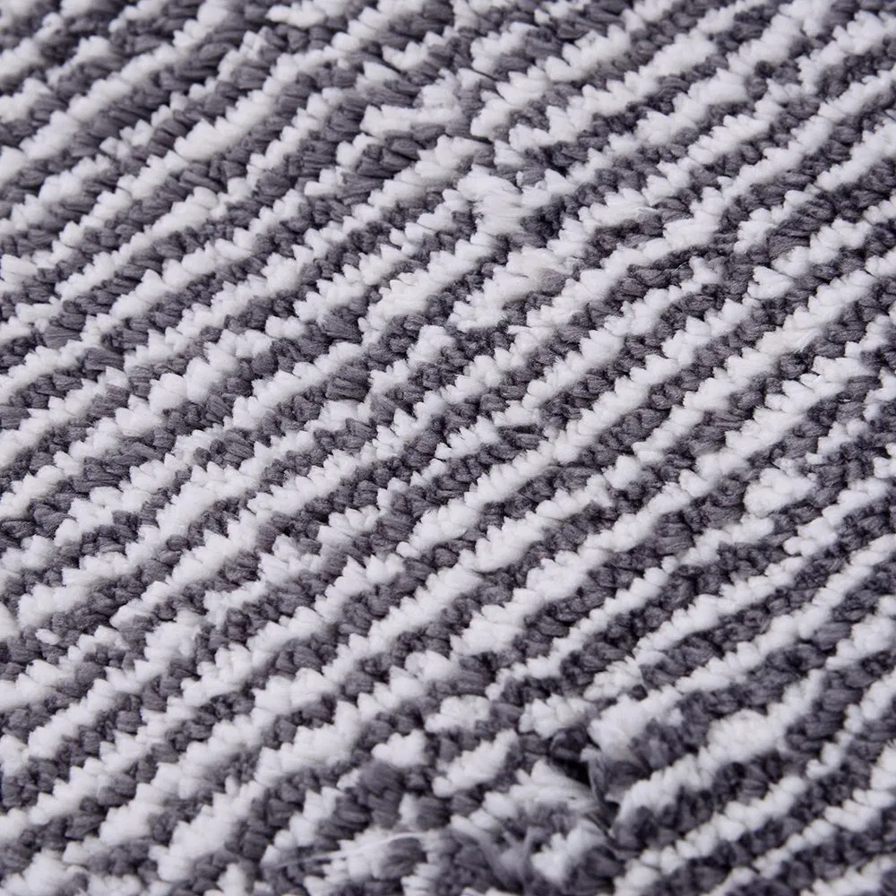 Microfiber Colored Dots Design 100% Polyester Bathmat Non-Slip Floormat