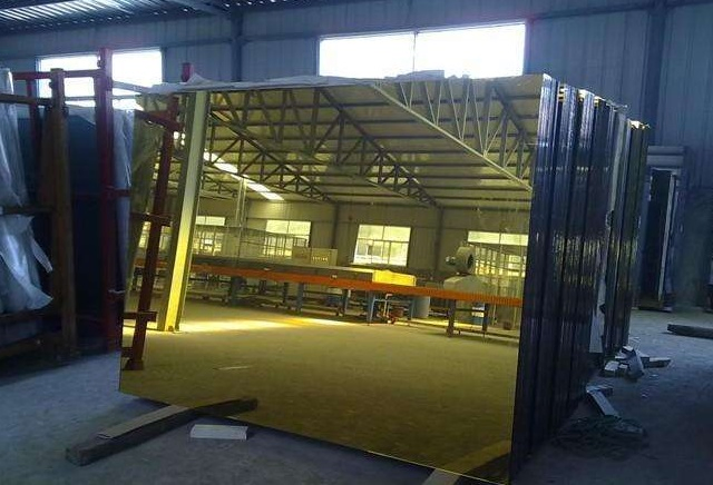 Tinted Glass Panels - High Performance Solar Control for Qatar Luxury Villas