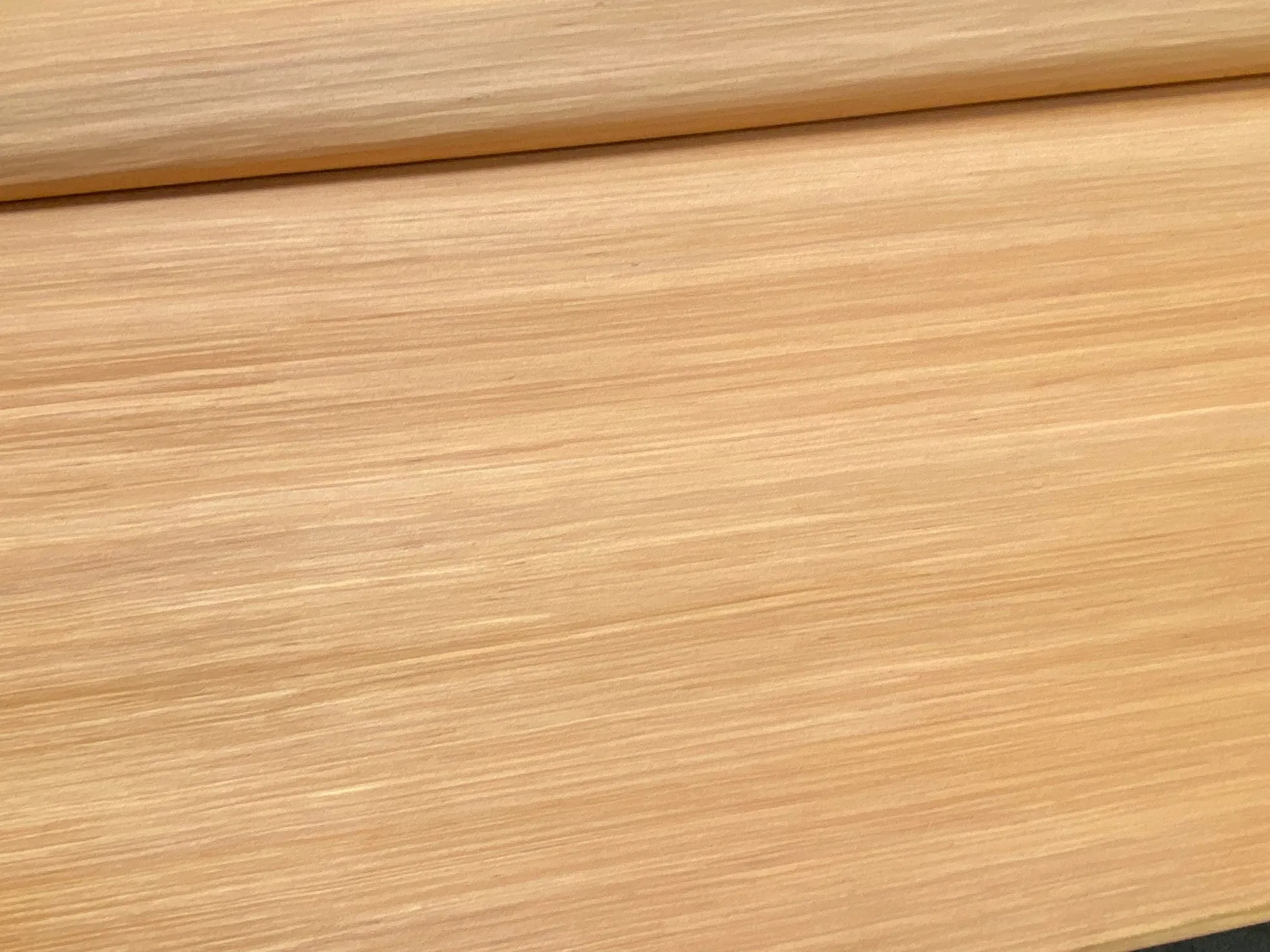 2.8X1.9 Large Size Rotary Cut Okoume Face Veneer