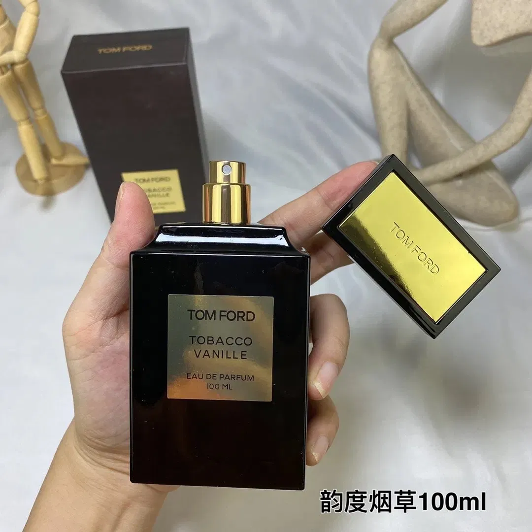 Wholesale Price Perfumes 1: 1 Men Fragrance Women Perfume Brand Cologne Long Lasting