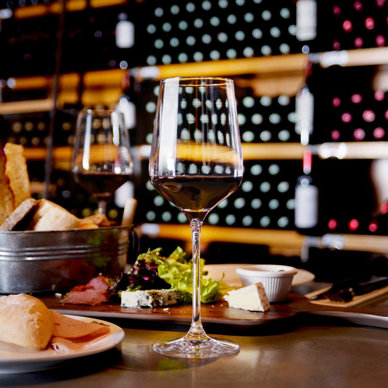 Personalized Luxury Drinking Goblet Glasses for Coffee Shops and Restaurants