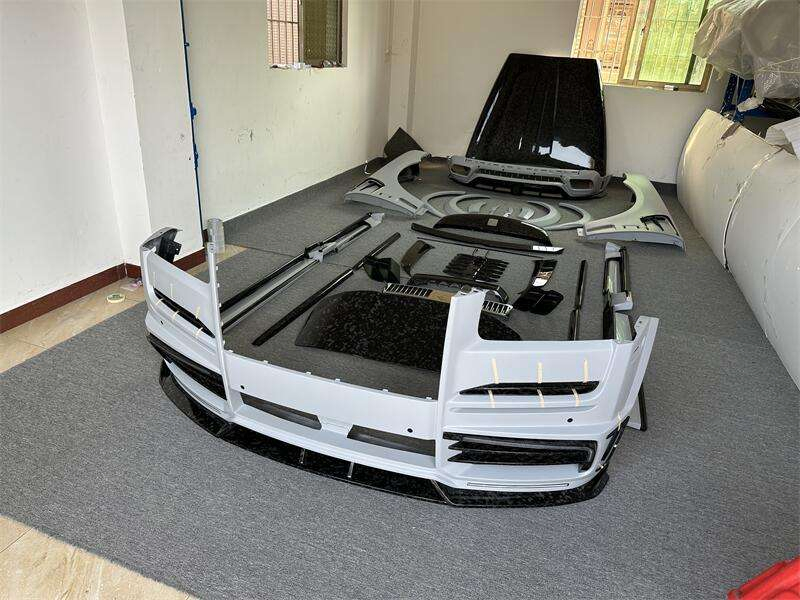 Dry Forged Carbon Body Kit for Rolls-Royce Cullinan