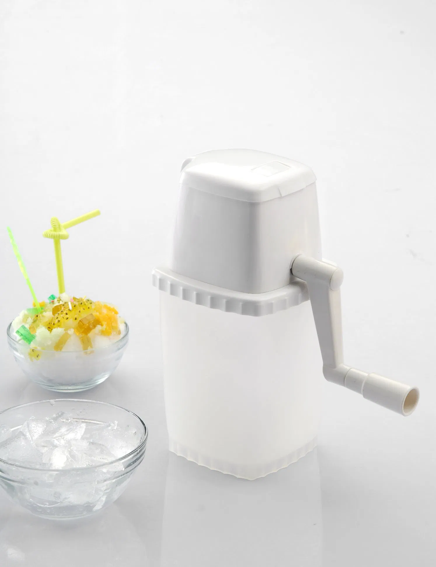 Manual Ice Crusher Ice Cube Machine Smoothie Maker