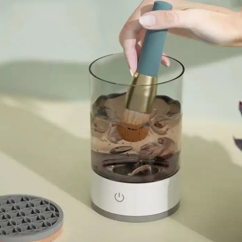 Portable Electronic Makeup Brush Cleaner Makeup Tools Cleaner