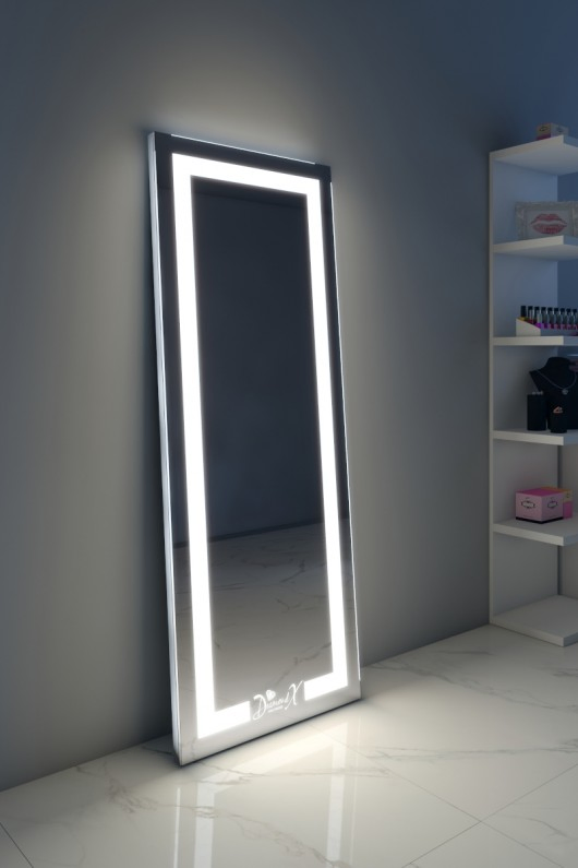 Smart LED Mirror Bathroom Mirror Frameless Decorative Mirror with Bluetooth Music Used in Hotel China Manufacture