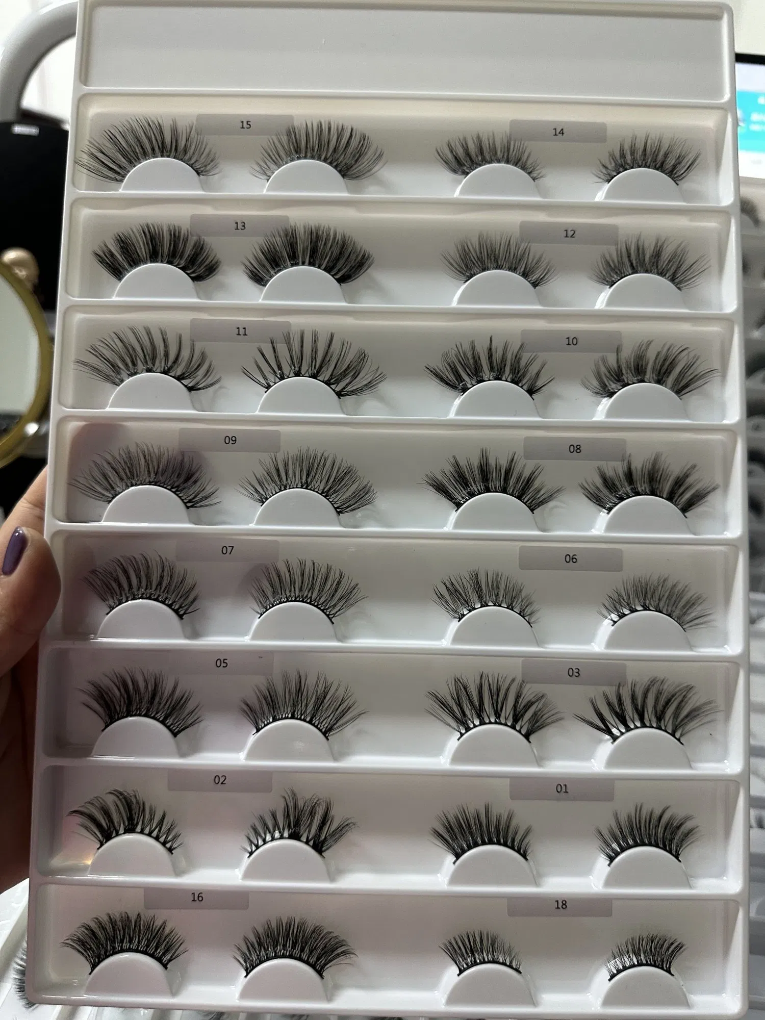 Private Label Eyelashes Soft Fluffy Lashes Tray Volume Eyelashes 15mm 25mm