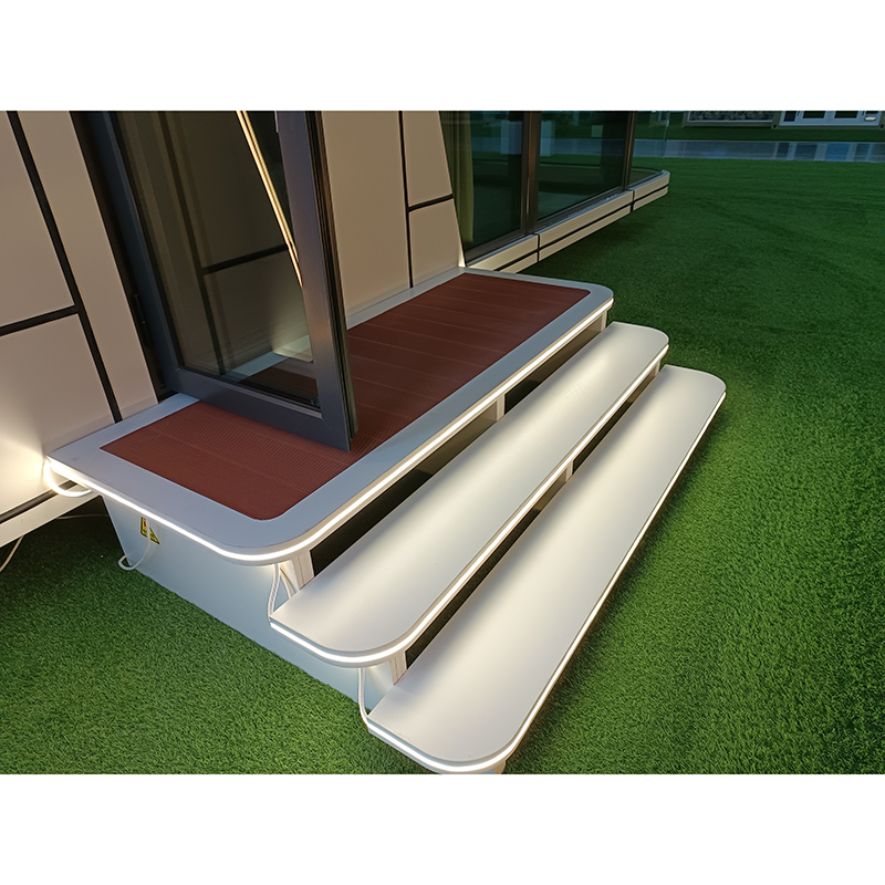 Ready Prefabricated Prefab Mini Modular Homes Camp Prefab Capsule House