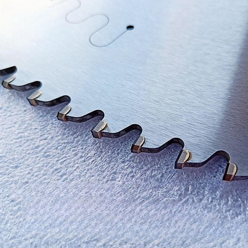 High Quality PCD/Diamond Dp Tipped Circular Saw Blade for Wood, Chipboard, MDF, HDF, Fibre Cement