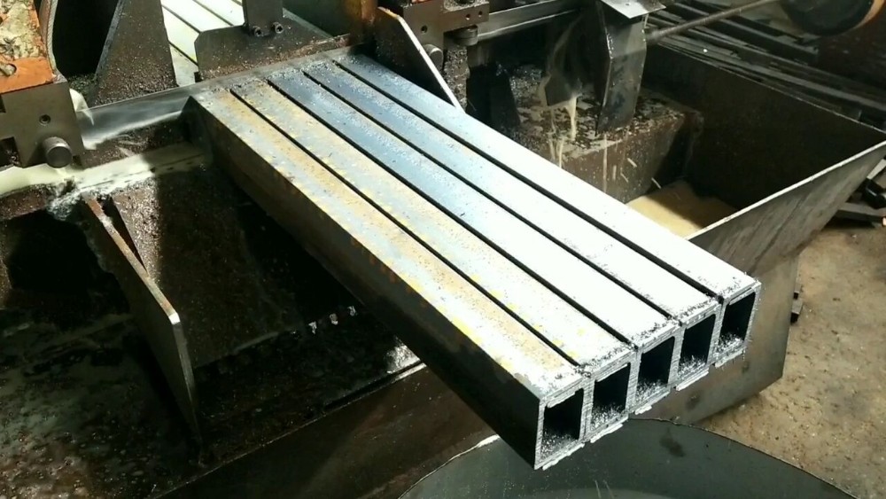 Станок ленточнопильный автоматический по металлу