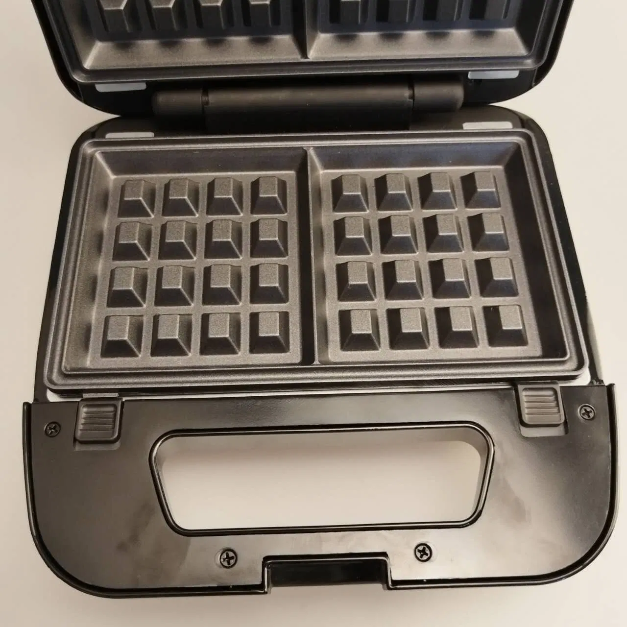 Efficient Automated Innovative Versatile Convenient Sandwich Maker