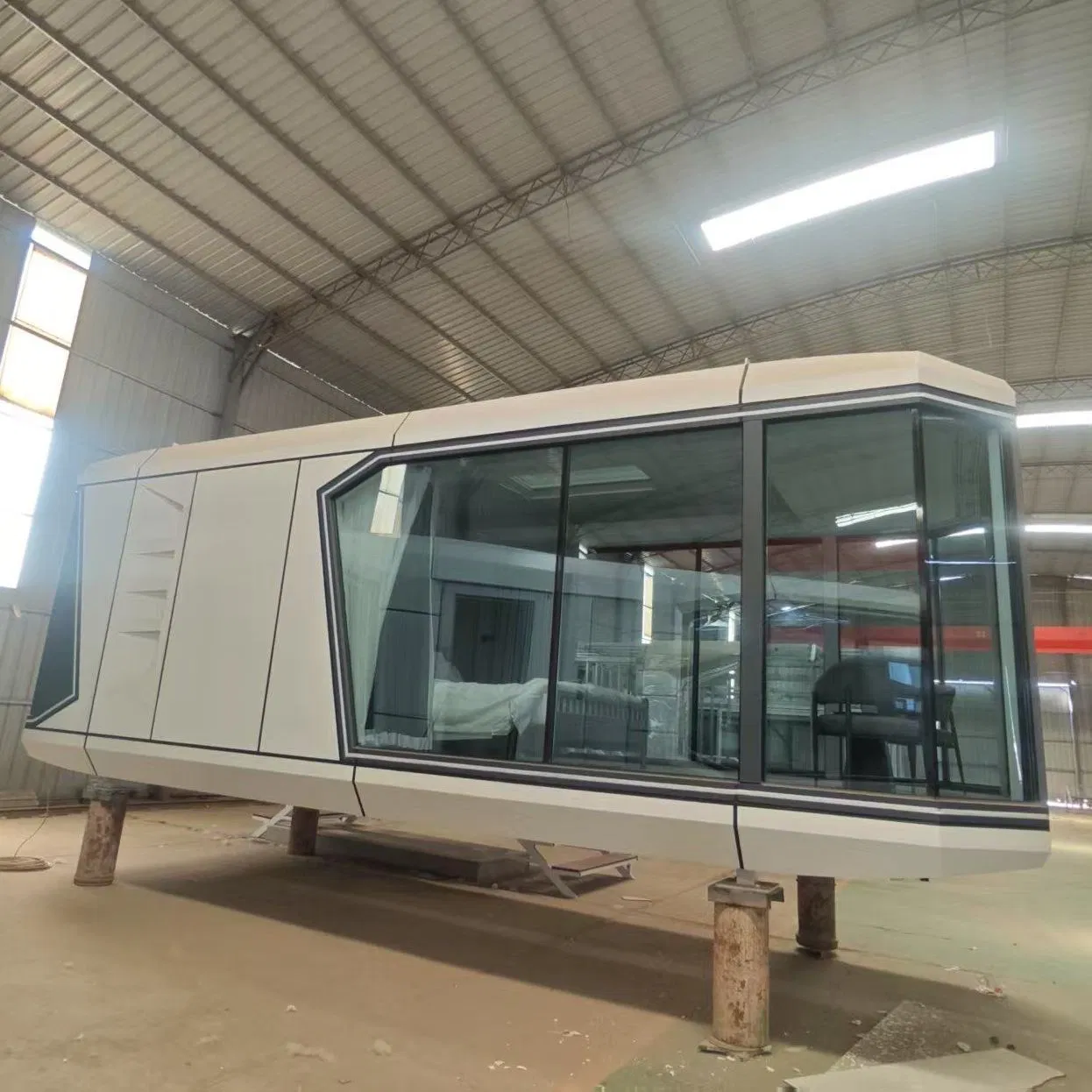 Customize Design Modern Prefab Space Capsule House