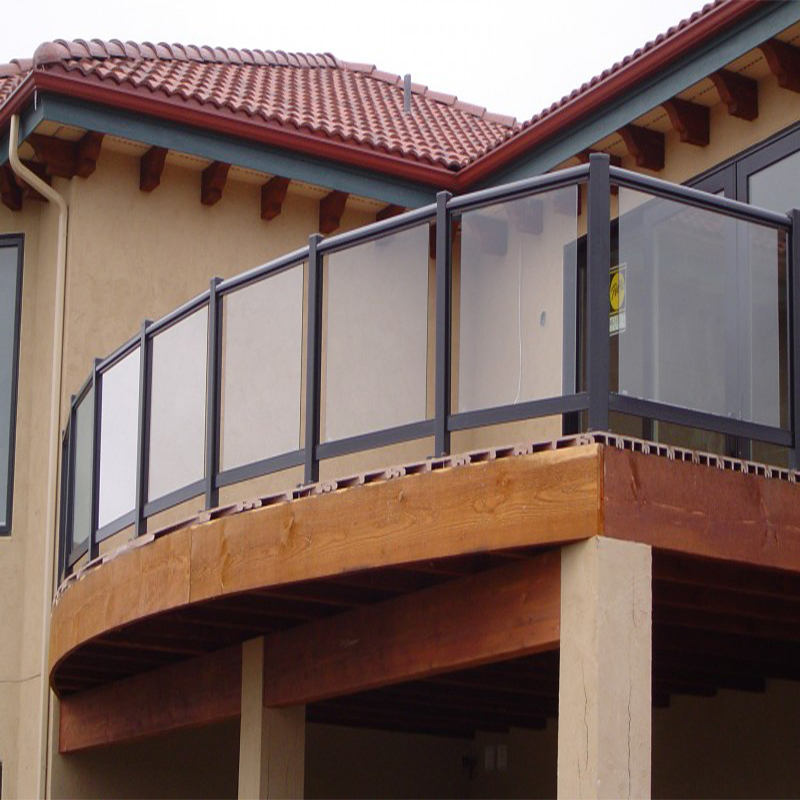 Qualified Guardrail Fabrication Wrought Iron Carbon Steel Welded Powder Coated Balcony Fence Balcony Railing for Residential Steel Building