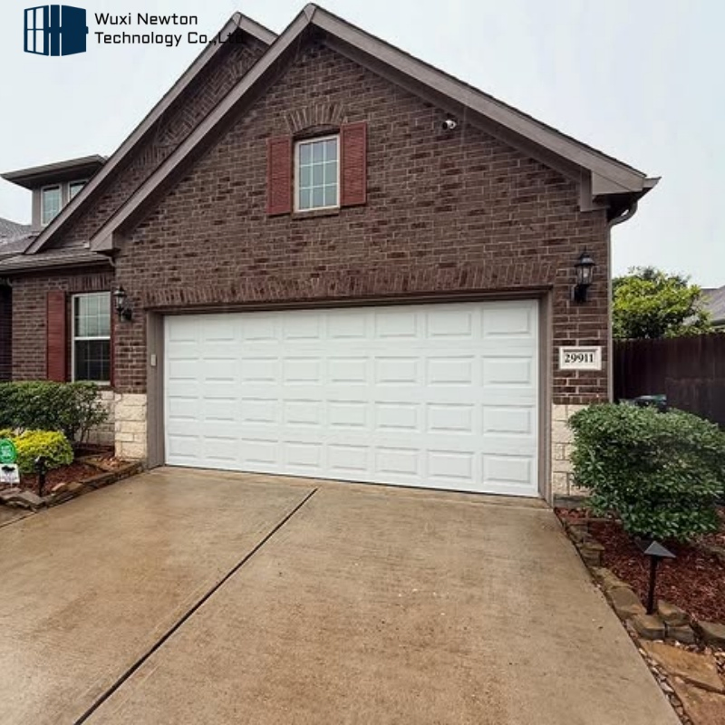 China Made Keep Warm Classical Segmented Garage Doors with High Quality