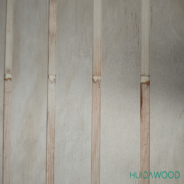 Фанера с пазами 1220x2440 мм, бумажное покрытие