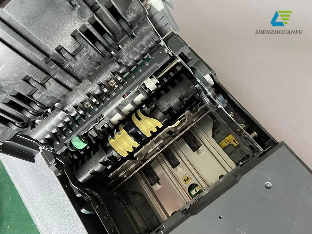 Hitachi Rcs700 Dual Cassette Drb Ts-M1u2-Drb10 5004211-000 ATM Recycling Box Spare Parts