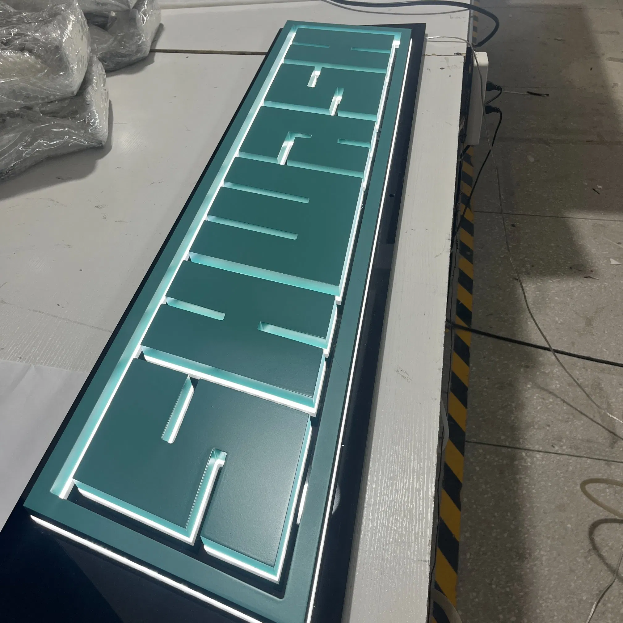 Waterproof 25mm Thickness Mini Acrylic Sign with Acrylic Backpanel