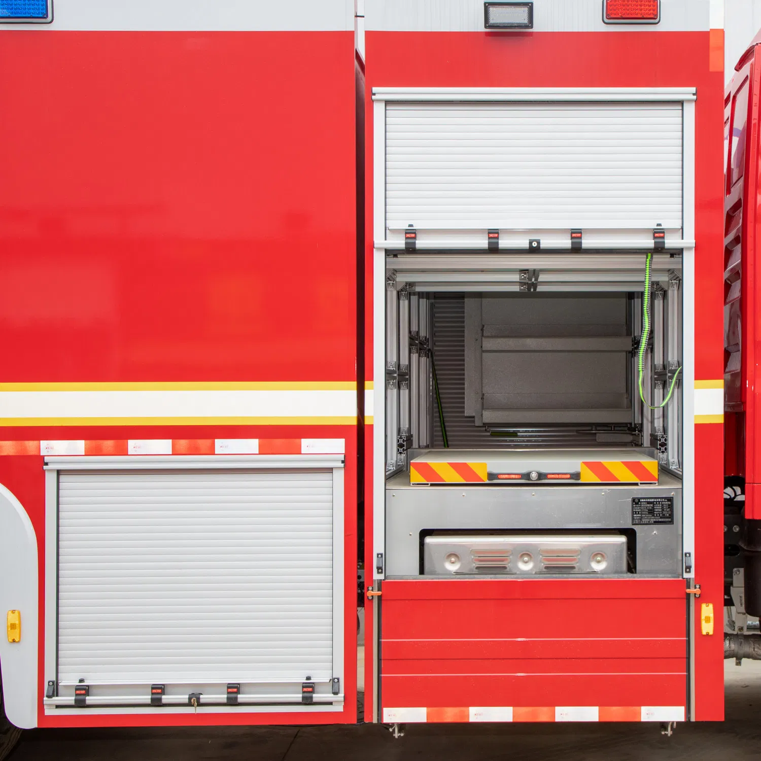 Fire Truck Equipment Fire Truck Roller Shutter Door with Drawing Negotiations