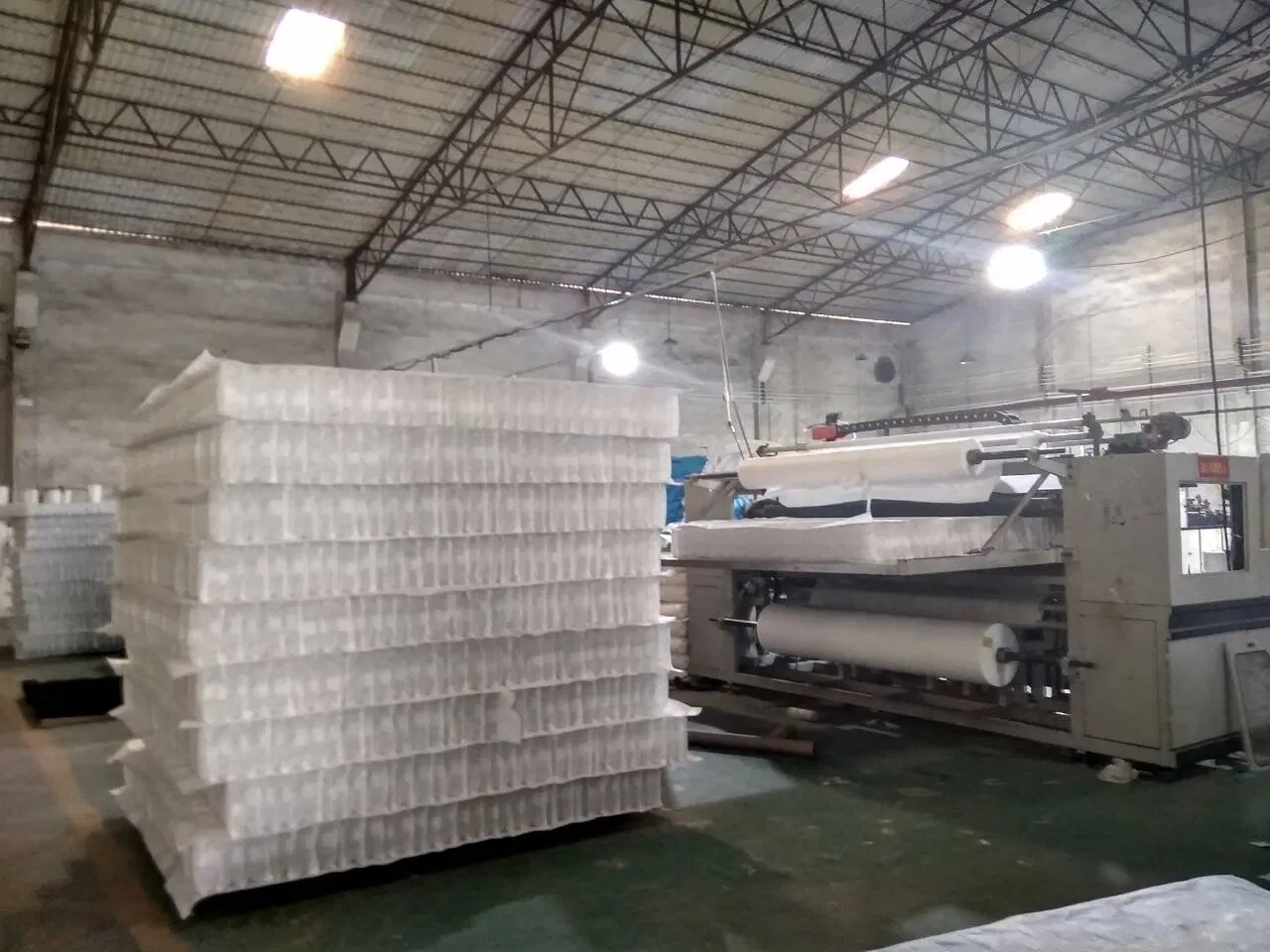 White Color Non-Woven Fabric Pocket Spring