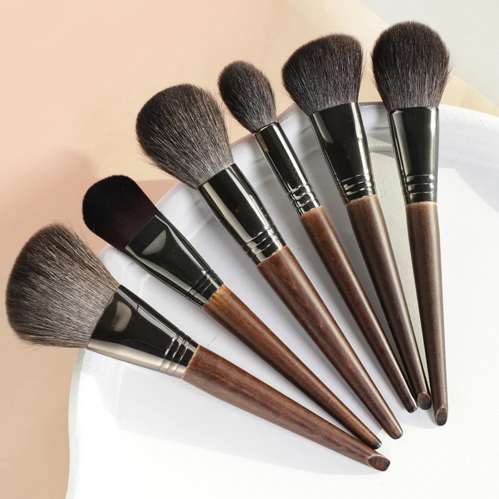 24 PCS Professional Makeup Brush Set Wooden Handle Synthetic Animal Hair Custom Cosmetic Makeup Brush