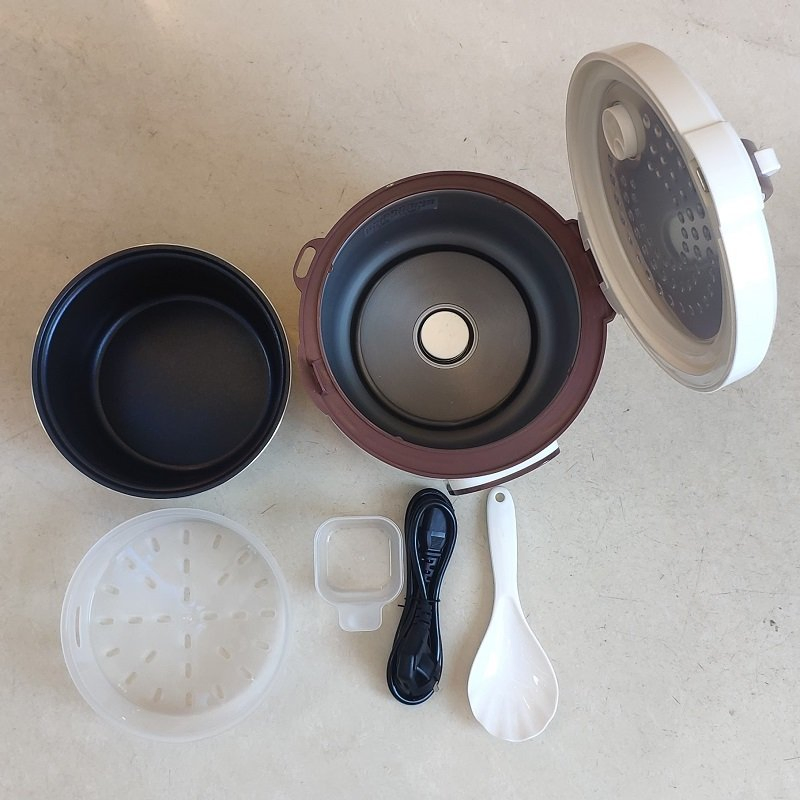 Jar Rice Cooker with Inserted Plastic Steamer, Measuring Cup, Spoon