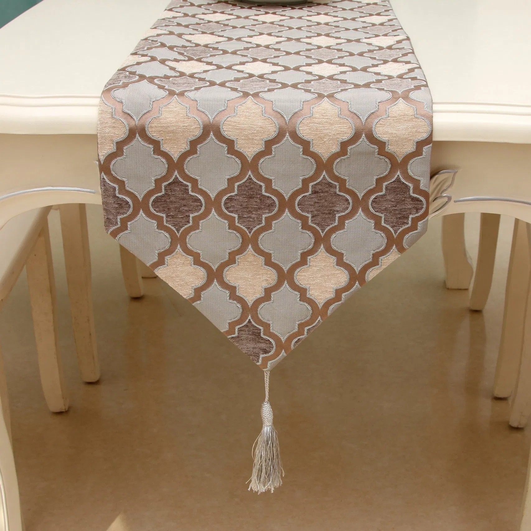 New European Style Vintage Coffee/Grey Table Runner with Tassel Home Decor Bed Runner 4 Size for Choose