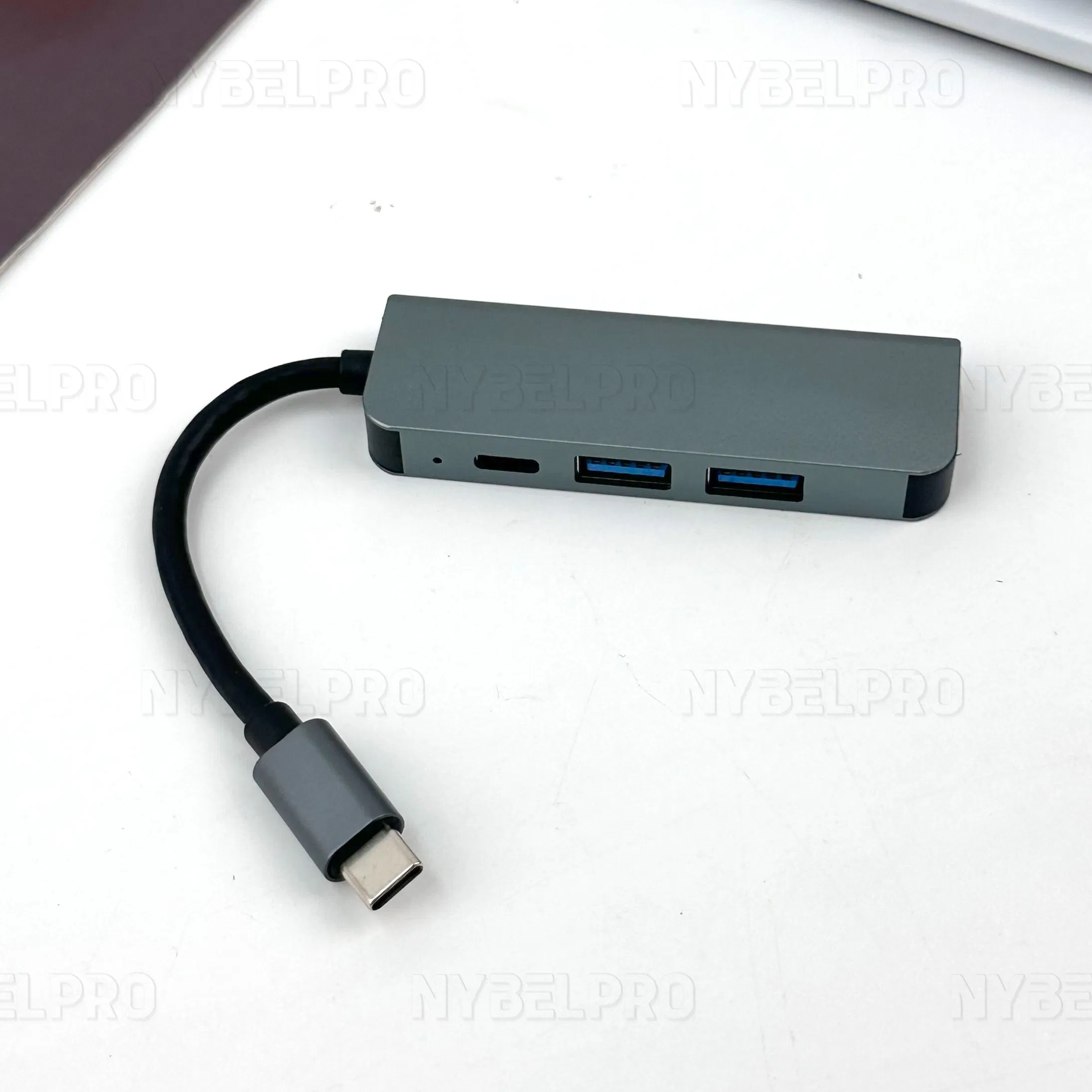 4-в-1 док-станция USB-C для телефона и планшета