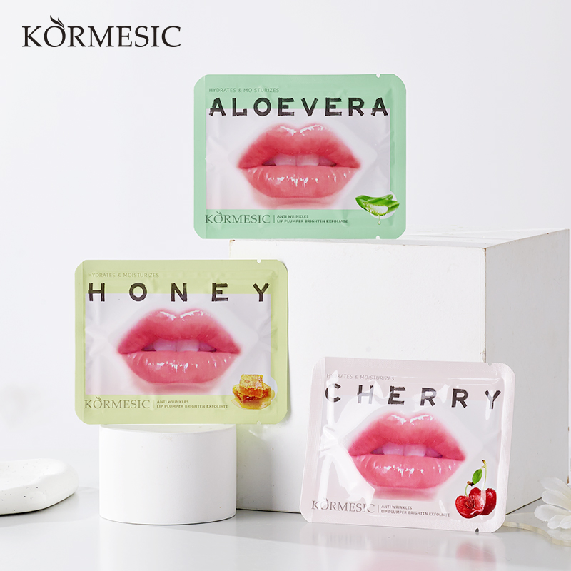 Organic Honey Extract Lip Plumper with Collagen and Hyaluronic Acid