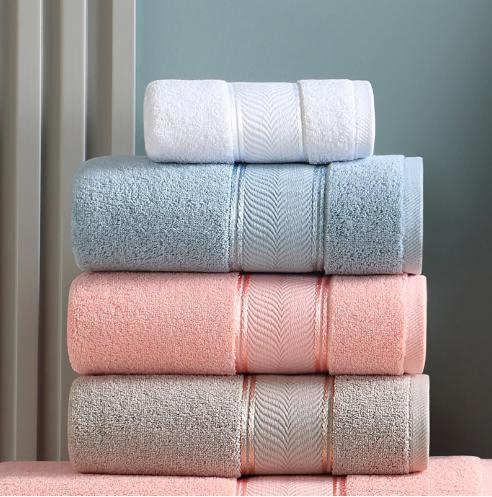 China Supplier Yarn Dyed Hotel Towel Bath Towel Beach Towels