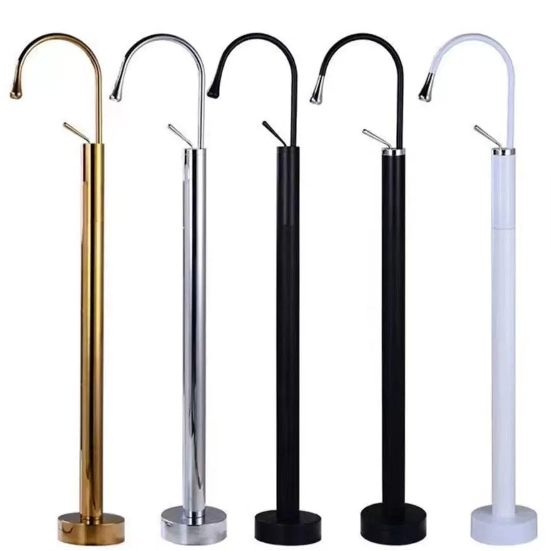 Bathtub Faucet Floor Standing Bathroom Tub Mixer Tap with Handshower