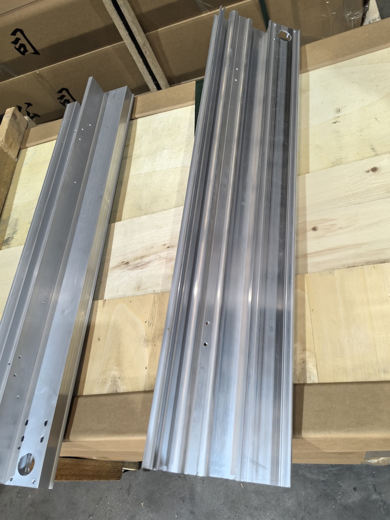 Factory Directly CNC High Precision Aluminum Cross Beam for Laser Machine