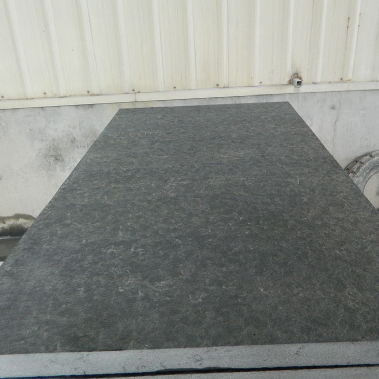 Antiqued Finish Flamed Black Basalt Pavers for Outdoor Patio Paving