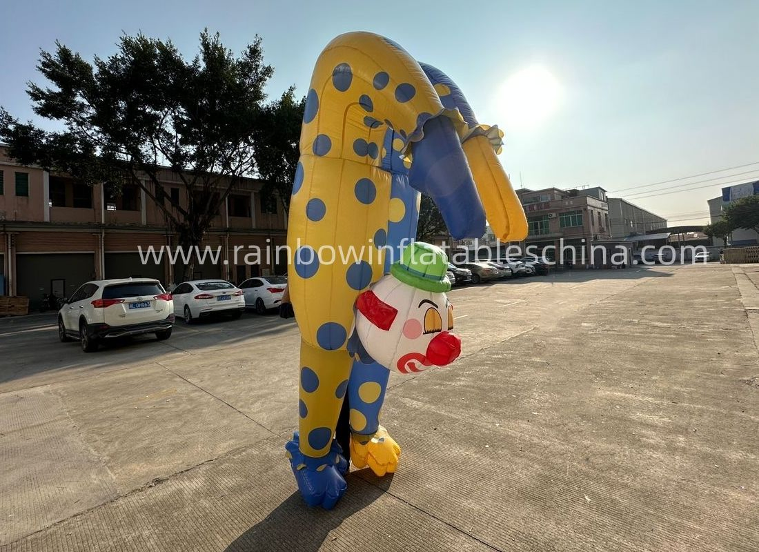 Inflatable Walking Clown Advertisement for Event Promotion and Attraction