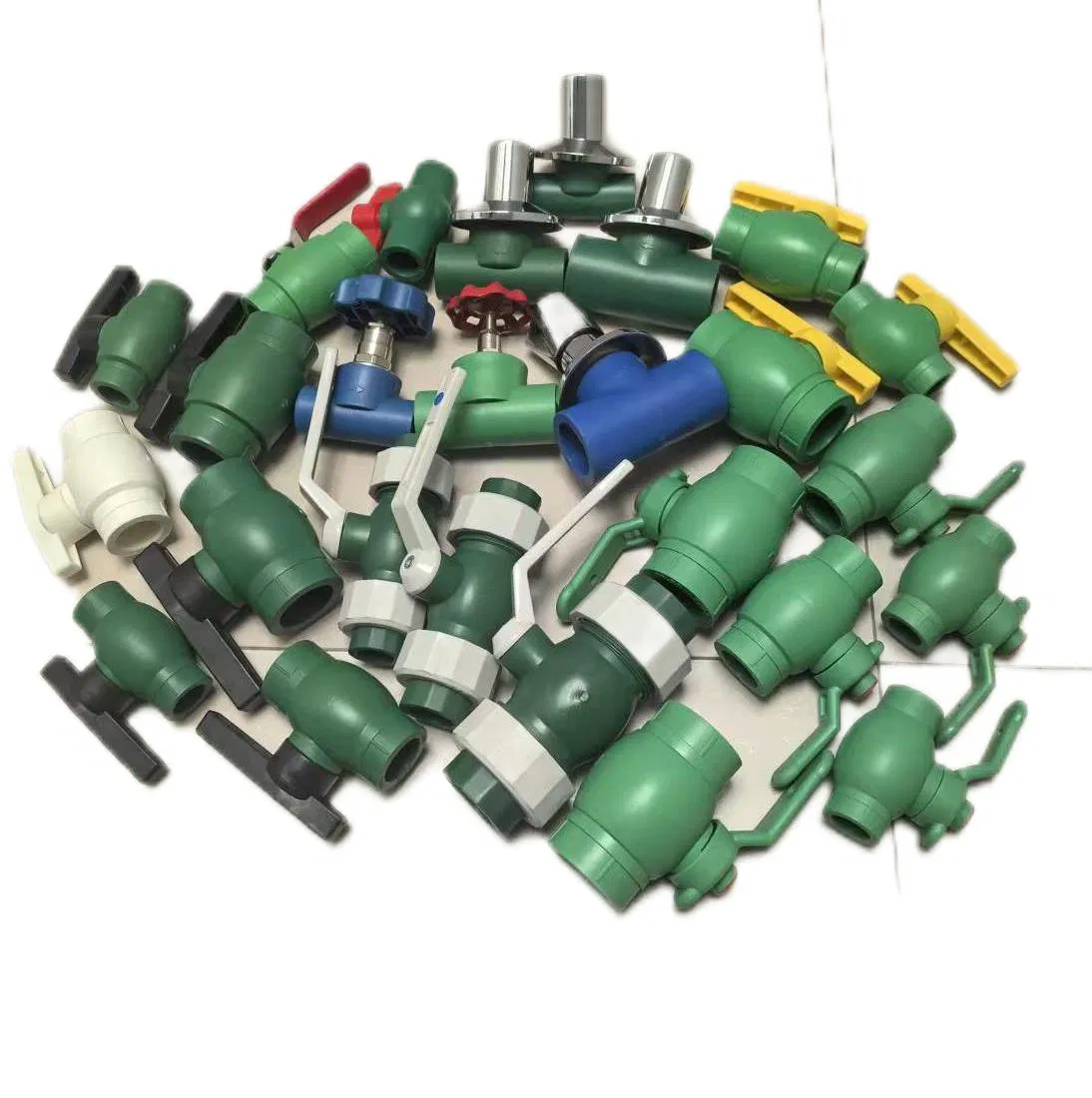 Various Durable PP-R Copper-Plastic Valves Designed for Global Market, Size 20 to 110 mm