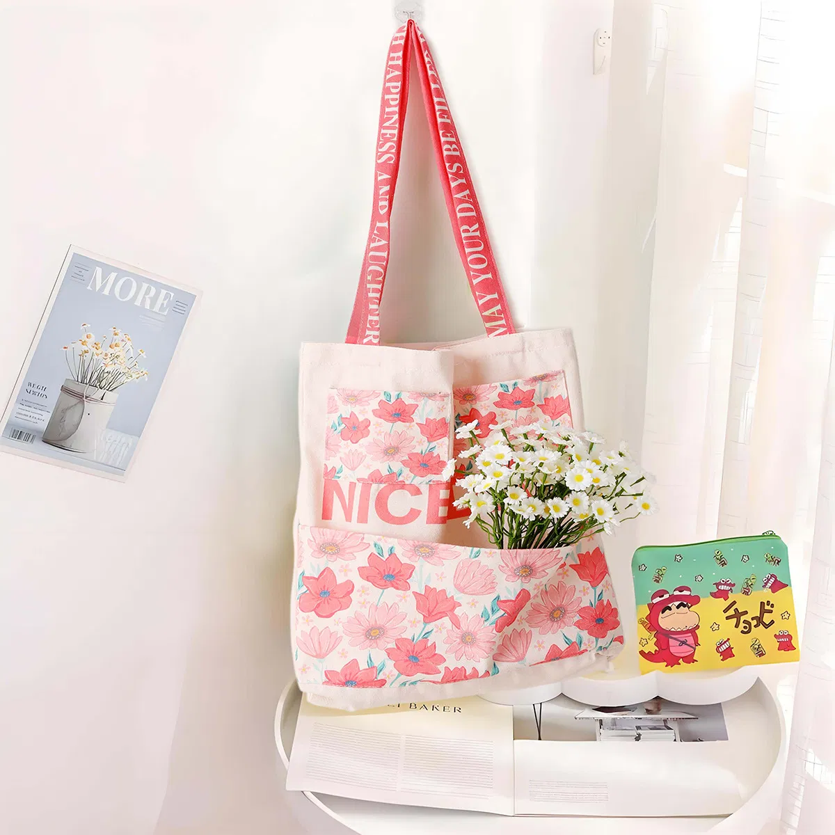 Canvas Bag, Wall-Mounted Storage Bag at The Door, Three Pockets, Can Be Carried and Carried, Multi-Functional Shopping Bag