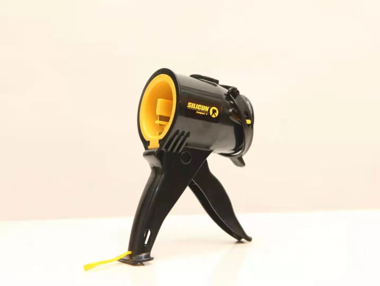 Good Price Compact Caulking Gun for Industry with High Quality