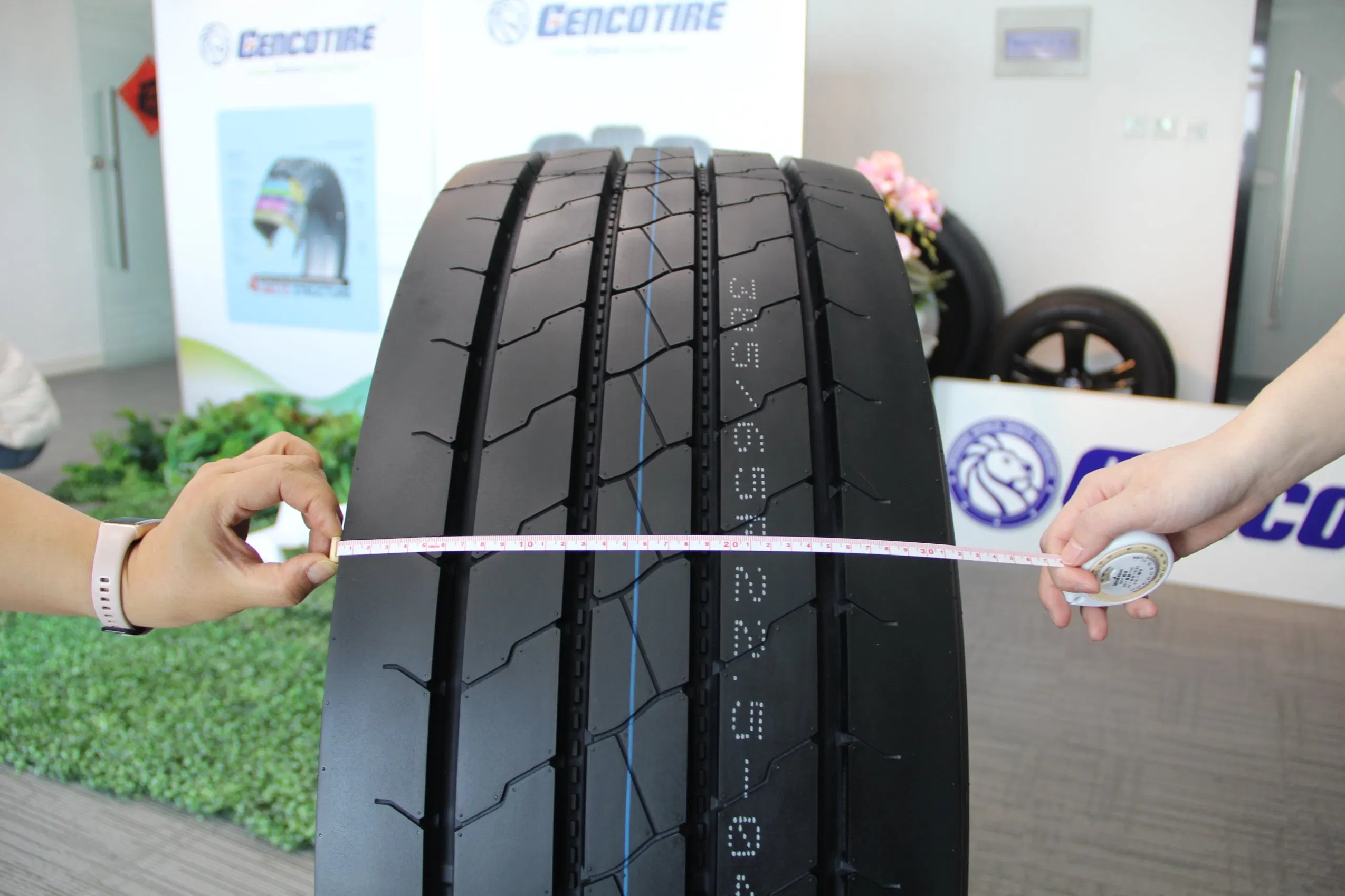 Radial Truck Tyre Gencotire 385/65R22.5 High Quality