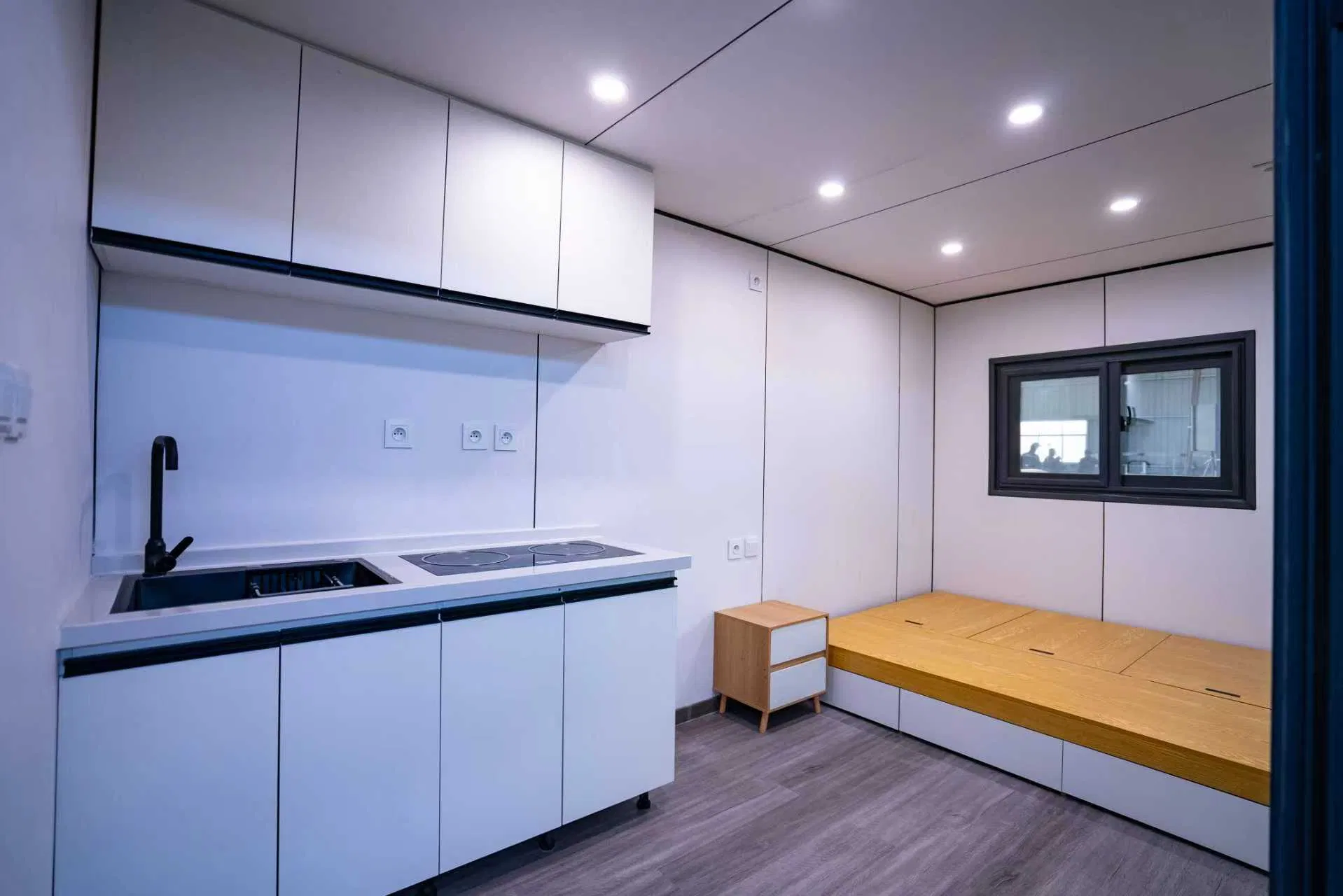 CH Brand 20FT Smart House Space Capsule House Commercial Steel Apple House