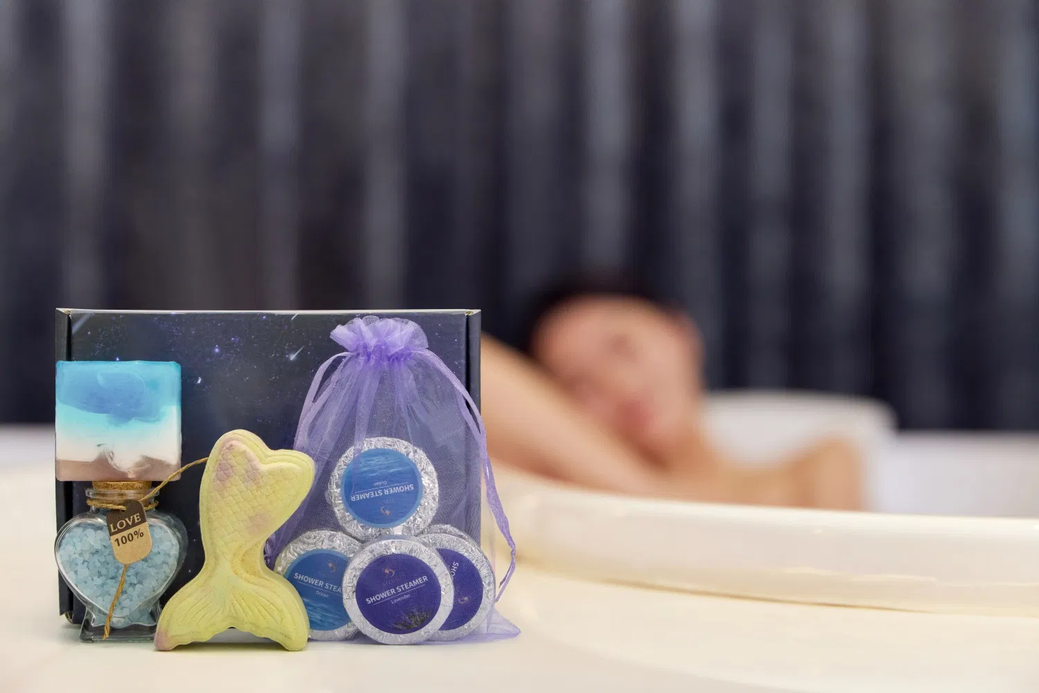 Luxurious Mother's Day Bath Gift Set with Natural Ingredients