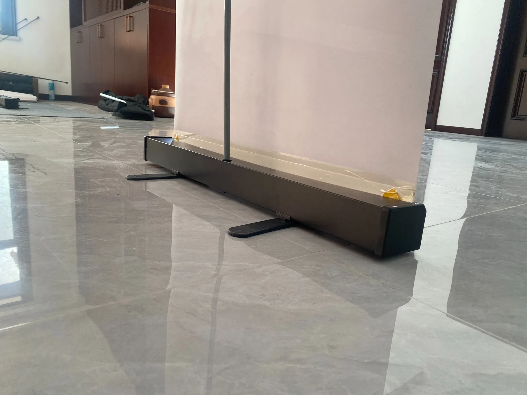 Factory Recommend Cheap Iron Black Color Roll up Banner Stand Display