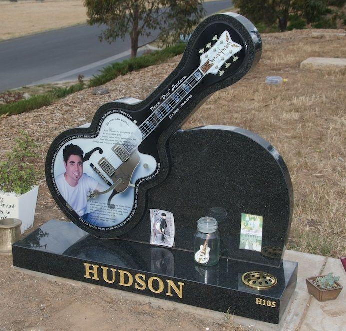 American Style Absolute Black Granite Guitar Headstone with Base for Cemetery Gravestones
