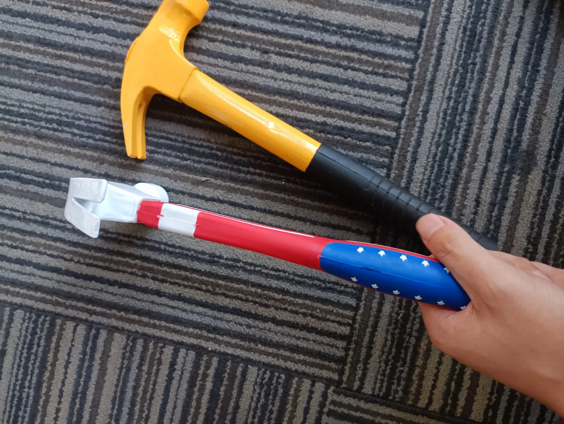 Construction Tools Hand Claw Hammer with Fiberglass Rubber Coated Handle Full Polished