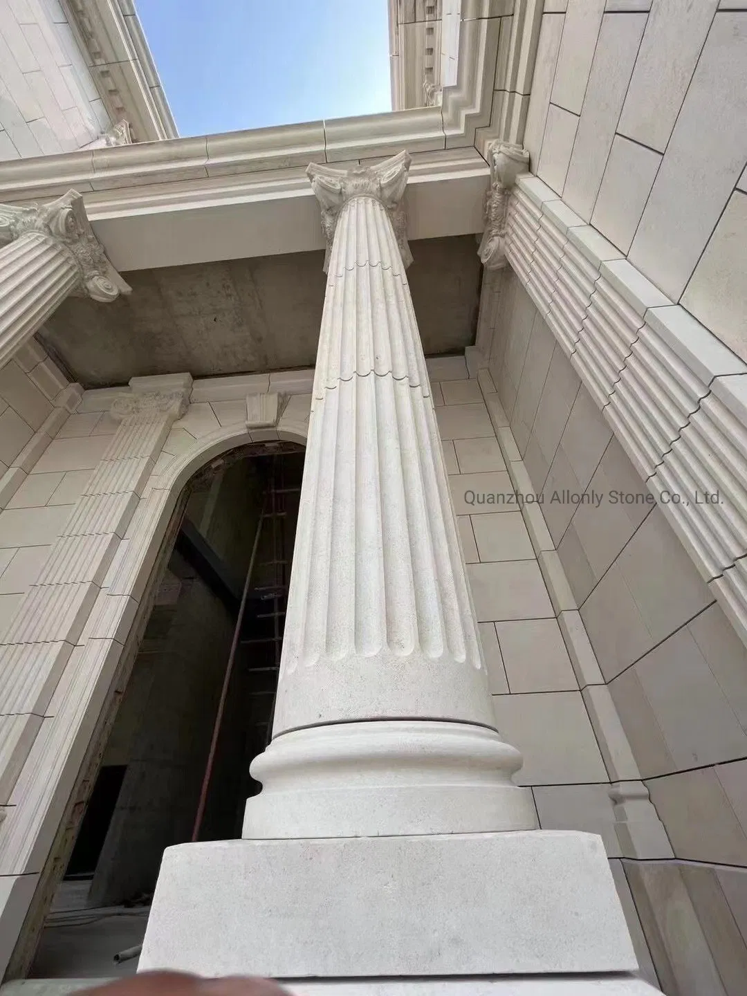 Villa Project Marble Classical Wall Facade Exterior Stone Entablature Portugal Beige Limestone for Cornice/Window Sill/Column Pillar/Door Surround/Baluster