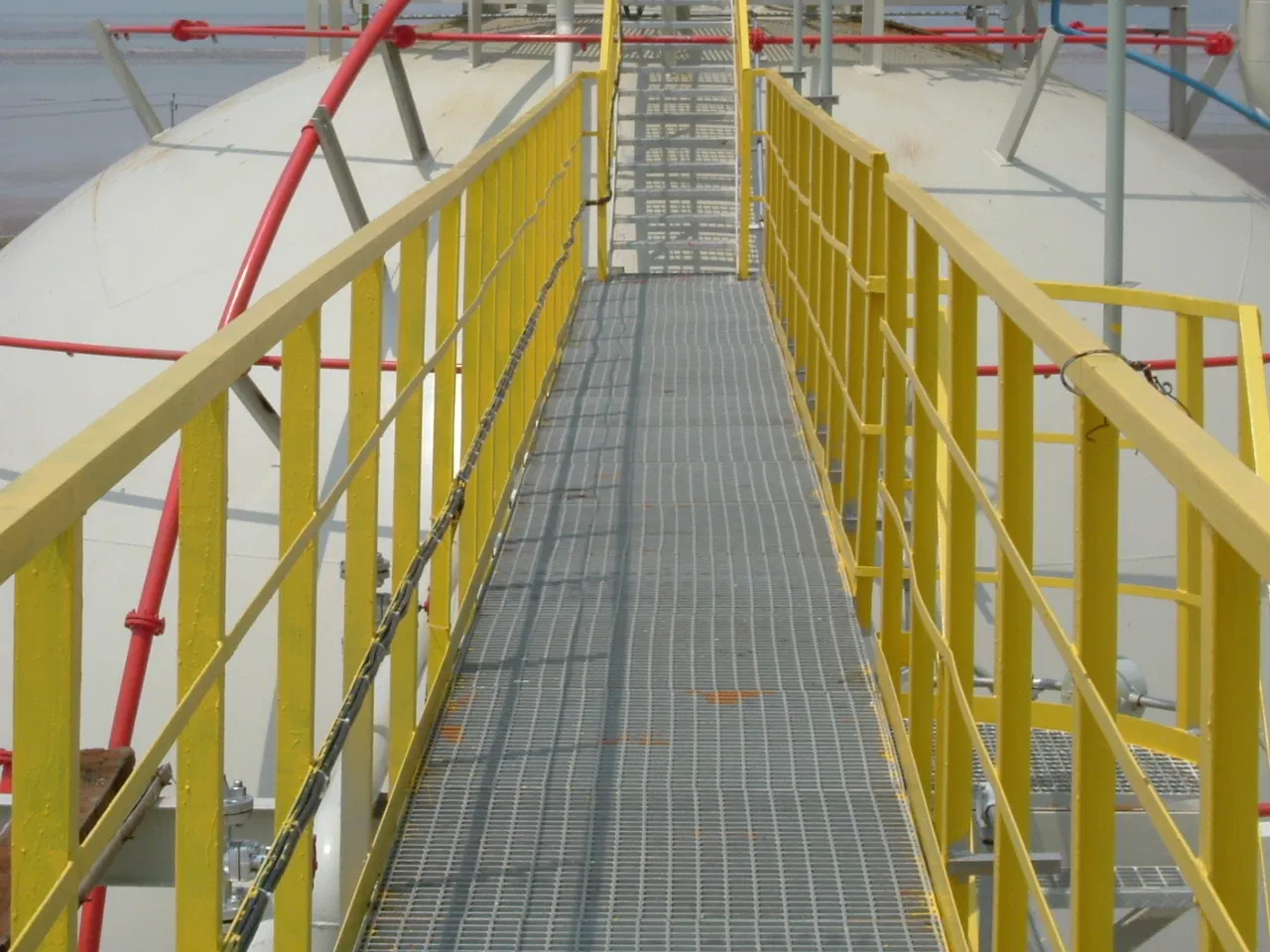 Hot DIP Galvanized Ball Joint Steel Railings for Industry Stanchions