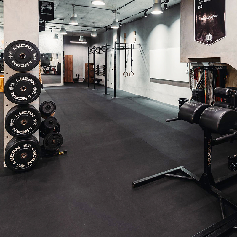 High Quality Rubber Flooring Colorful Gym Flooring Fitness Black Rubber Roll