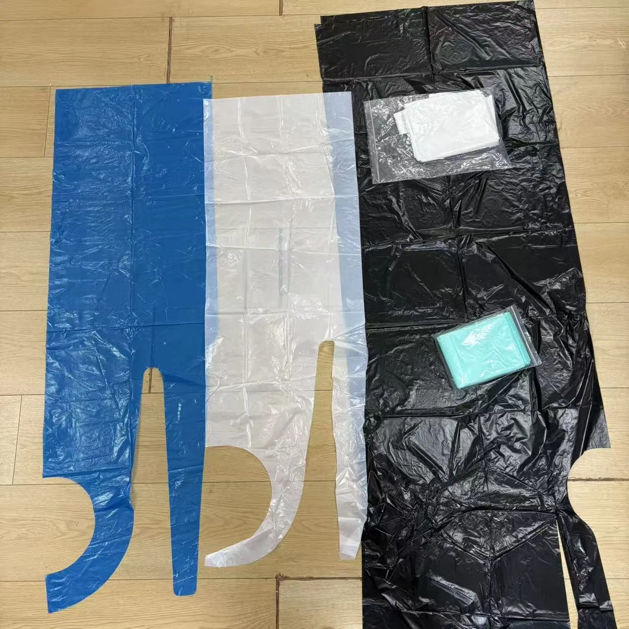Factory Direct Delivery, Disposable PE Apron