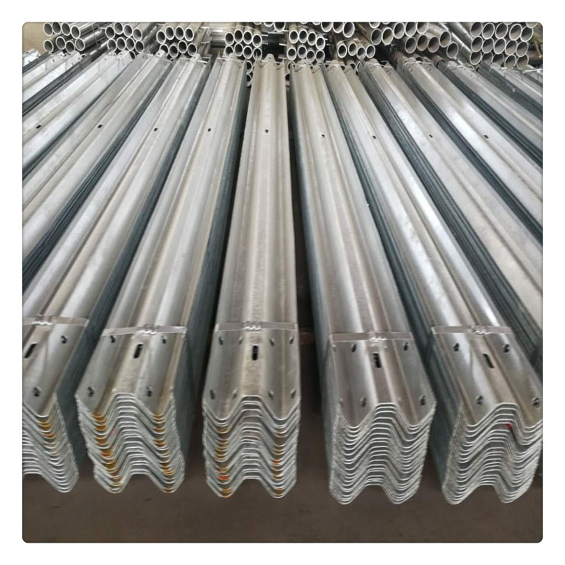 Hot DIP Galvanized Highway Safety Barrier Steel Crash Barrier Road Guard Rail W Beam