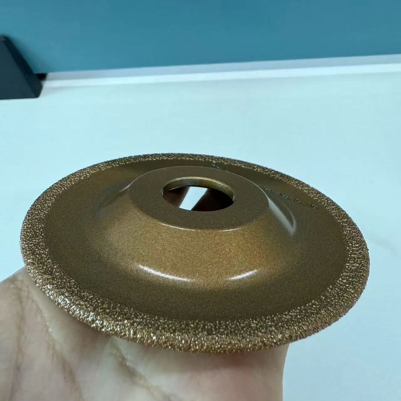 Алмазный шлифовальный круг чашечный для камня и чугуна