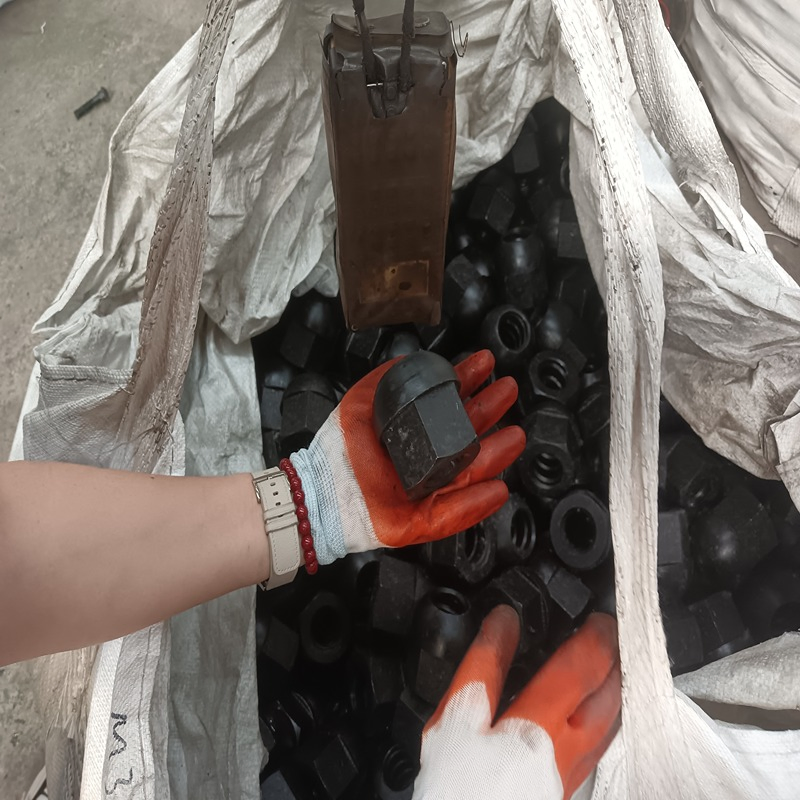 Анкерная гайка купольная для мостового натяжения